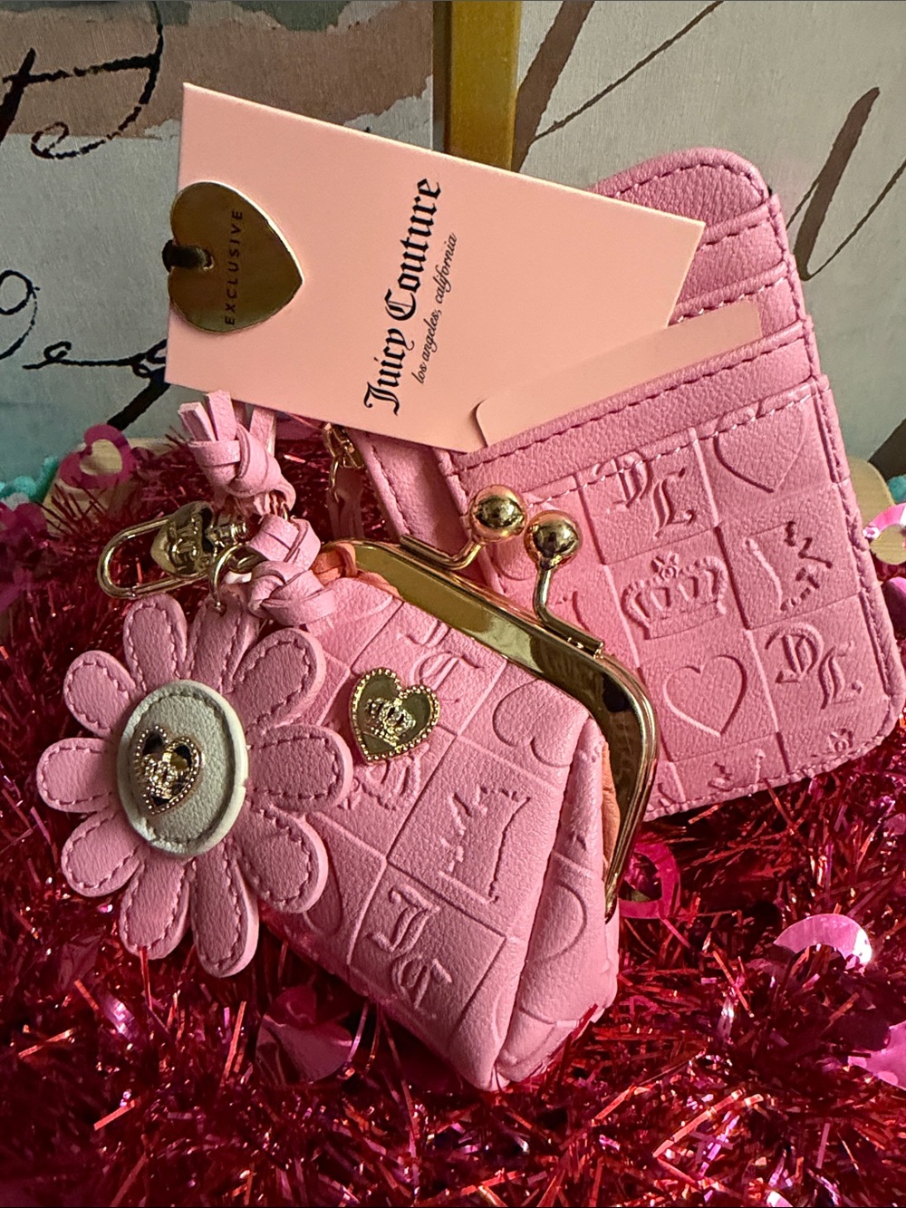Juicy Couture 3 piece set. ๐